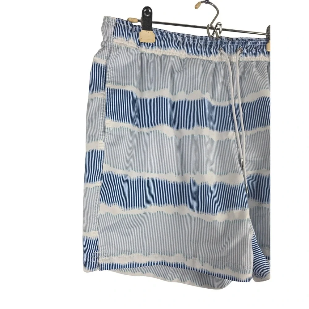 Lands End Swim Trunks XL 40/42 Mens Tie Dye Print Mesh Lined‎ Pockets Beach Lake